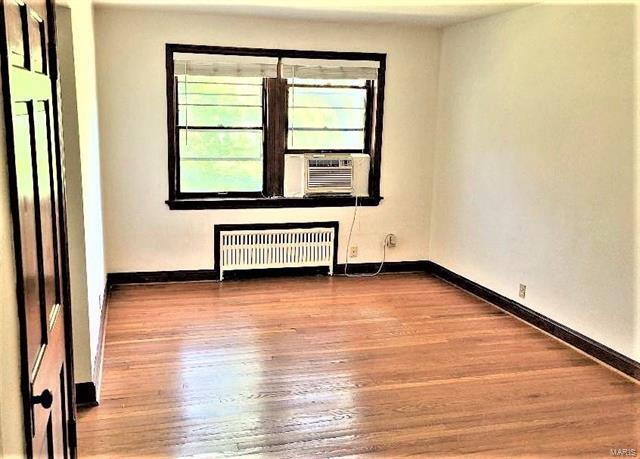 Building Photo - 1265 Moorlands Dr