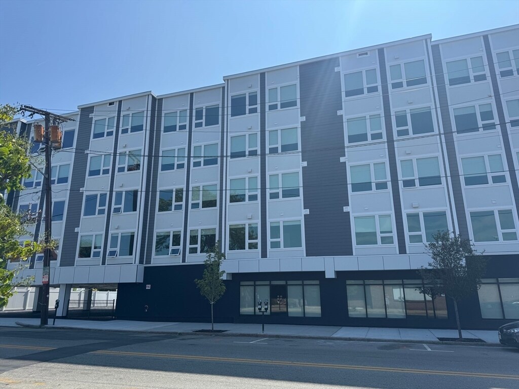 Primary Photo - 791 Broadway