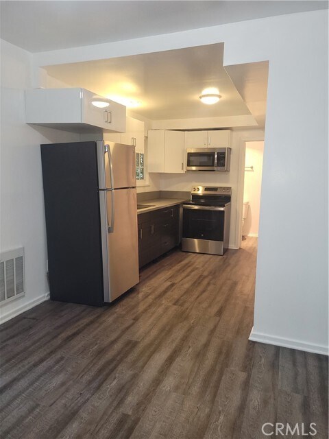 Foto del edificio - 240 Linden Ave