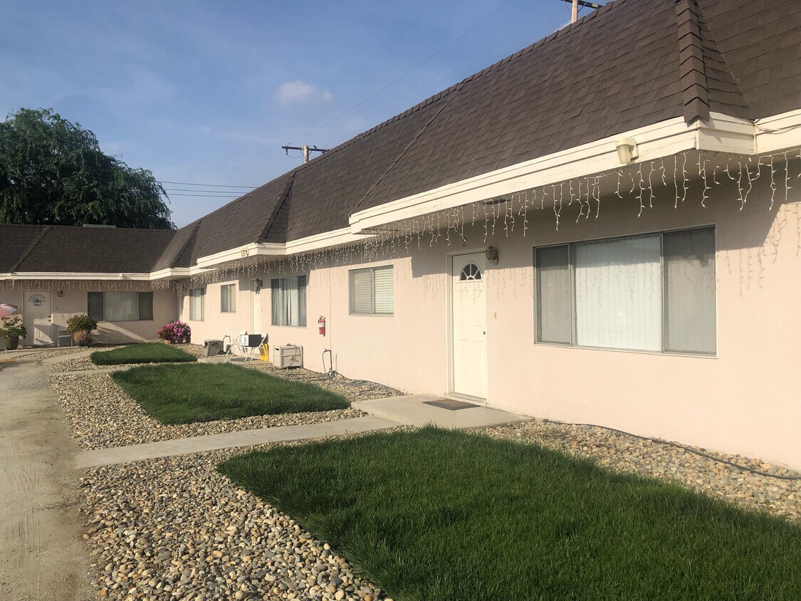 Foto principal - 1624 W Caldwell Ave