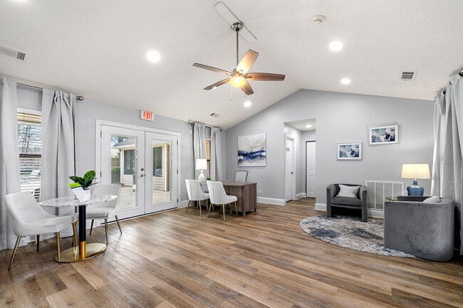 Leasing Office - Rosewood Apartment Homes