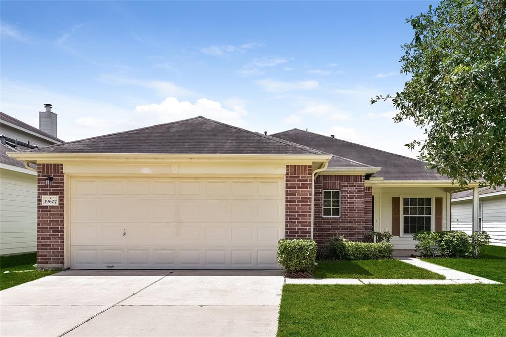 19607 Buckland Park Dr, Katy, TX 77449 House Rental in Katy, TX