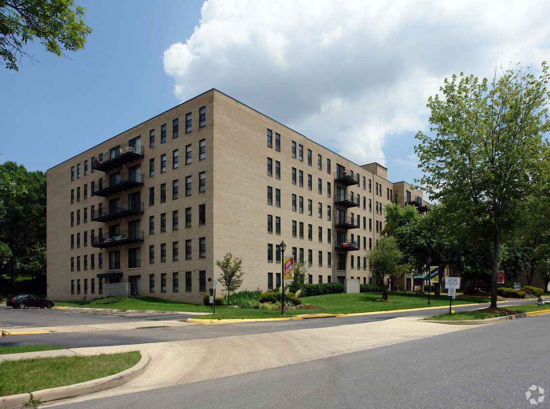 University Club Apartments - College Park, MD | Apartments.com