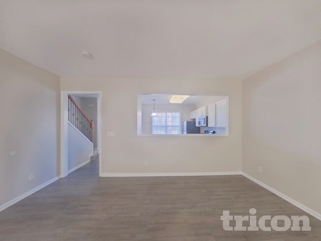 Foto del edificio - 3038 Deerborne Ct