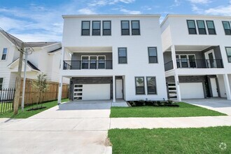 Building Photo - 3604 Runnels St