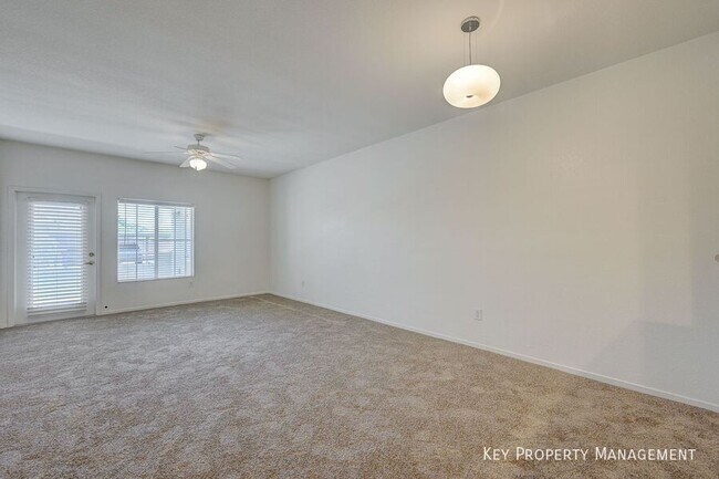 Building Photo - 6160 Rumrill St