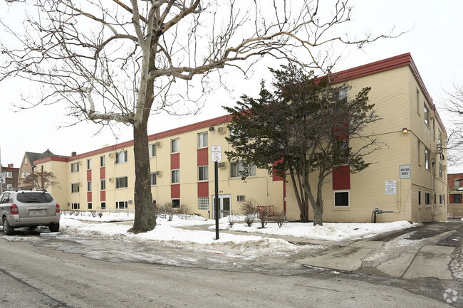 Building Photo - The Western Apartments
