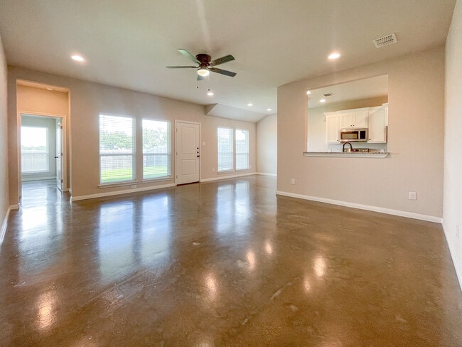 Building Photo - 110 W Windmill Way
