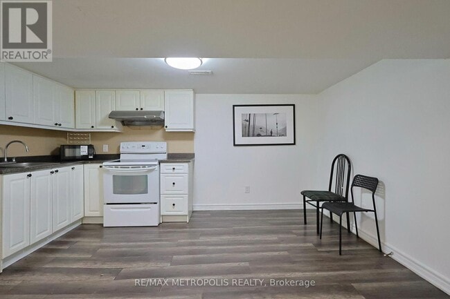 Photo du bâtiment - 538 Bellamy Rd N