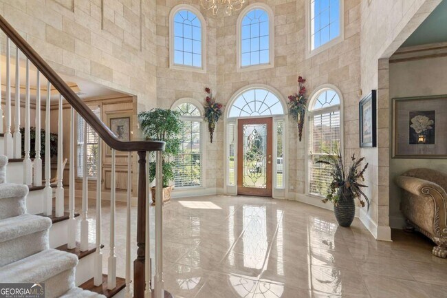 Building Photo - 5615 Habersham Valley