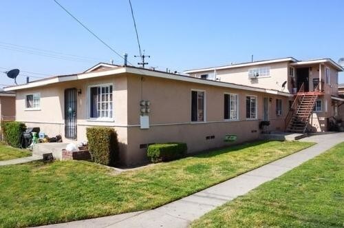 Building Photo - 2 bedroom in Bell CA 90201