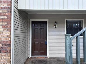 Building Photo - 1826 Brightside Dr