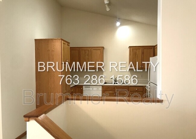 Building Photo - 5555 153rd Ct NW
