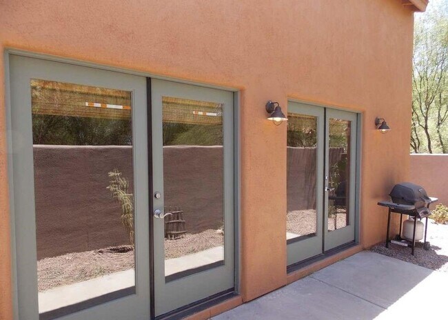 Foto del edificio - 3135 N Olsen Ave