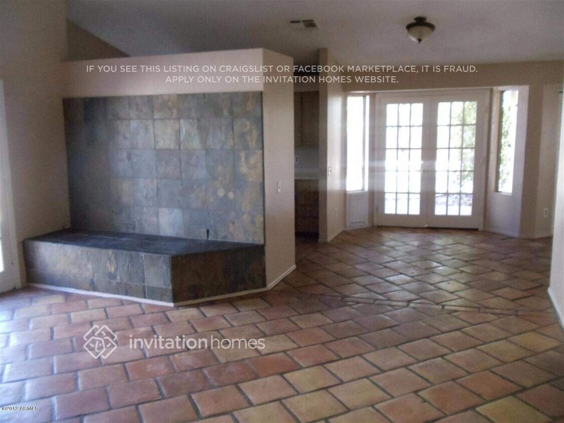 Foto del edificio - 3317 W Potter Dr