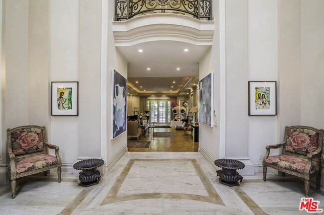 Foto del edificio - 9742 Wendover Dr