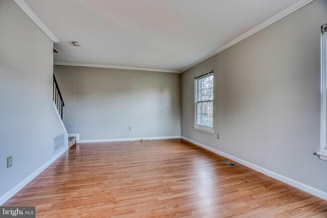 Foto del edificio - 8679 Scorton Harbour