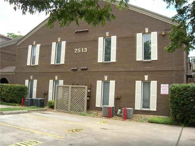 Primary Photo - 2513 Seton Ave