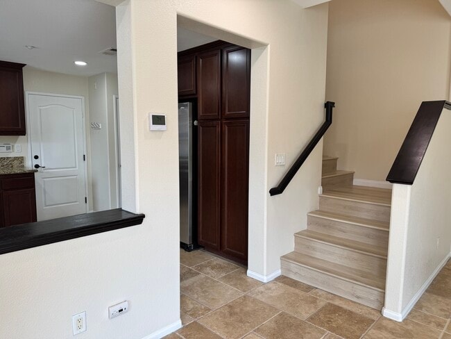 Building Photo - 17011 Calle Trevino