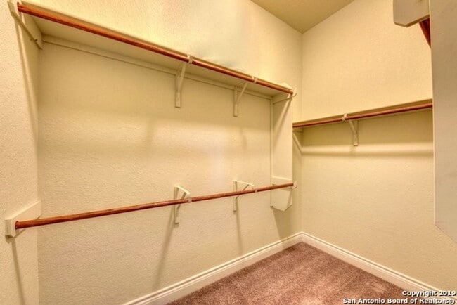 Foto del edificio - 27411 Rio Bnd