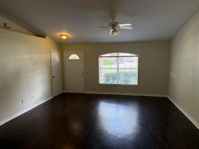 Foto del edificio - 513 Hamlet Ct