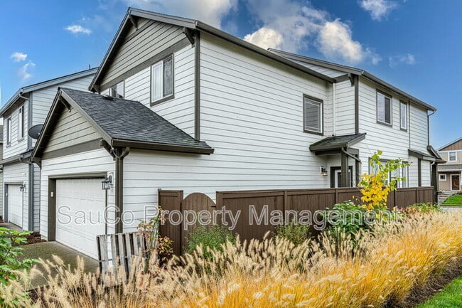 Building Photo - 10766 NW 289th Ave