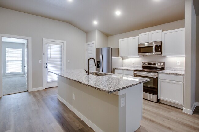 Building Photo - Like New Construction in Cooper District!