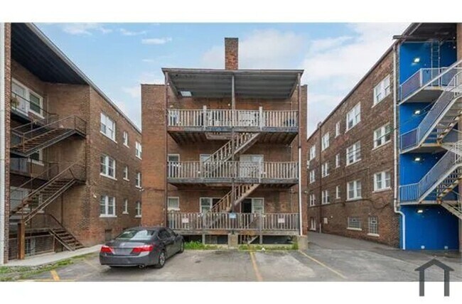 Building Photo - 14120 Superior Ave