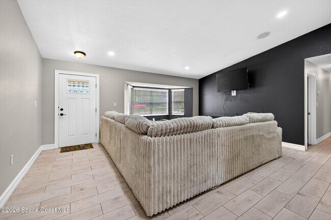 Foto del edificio - 377 Emerson Dr NW