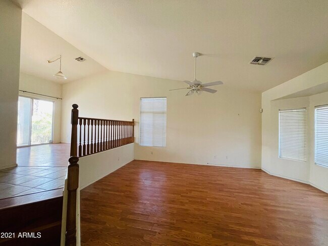 Foto del edificio - 1604 W Enfield Way