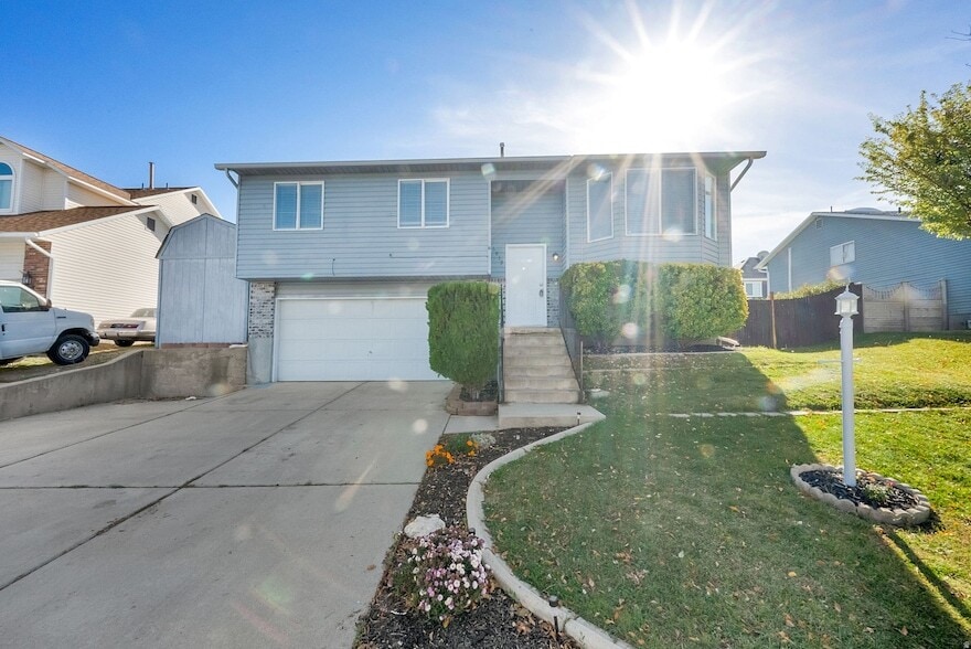 Primary Photo - 6939 W 4065 S