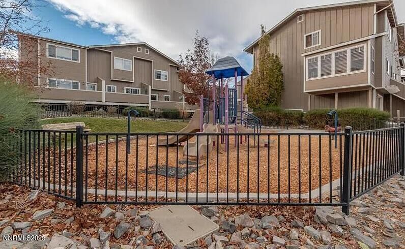 Foto del edificio - 350 Andrew Cahill Ln