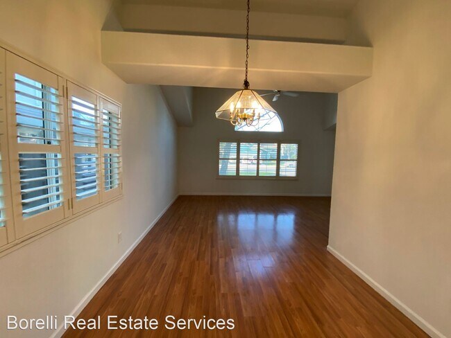 Building Photo - 3 br, 2 bath House - 317 Crescent Dr.