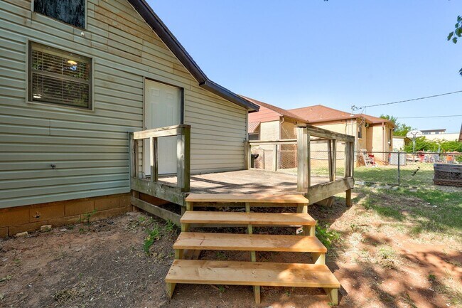 Foto del edificio - 3 Bed 1 Bath in Del City!
