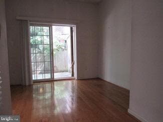 Building Photo - 627 S 19th St
