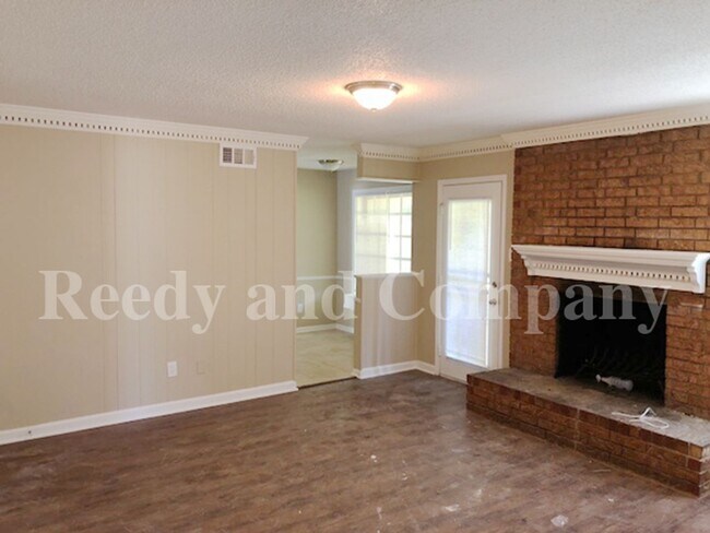 Building Photo - 4236 Rosewind Cir