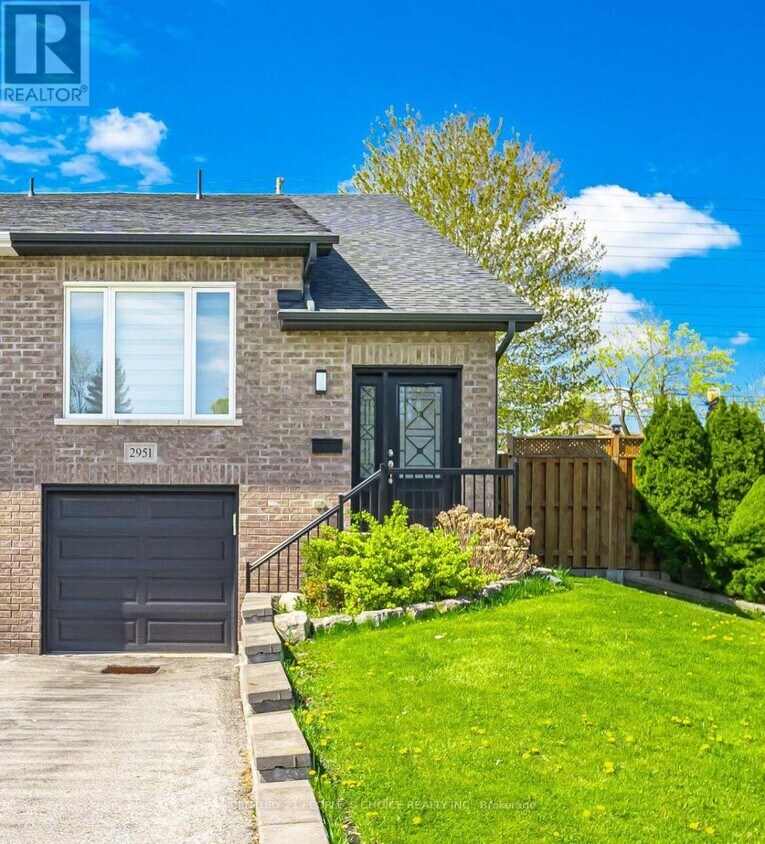 Primary Photo - 2951 Salerno Crescent