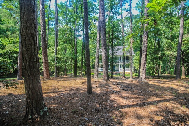 Building Photo - 4265 Deerwood Ln