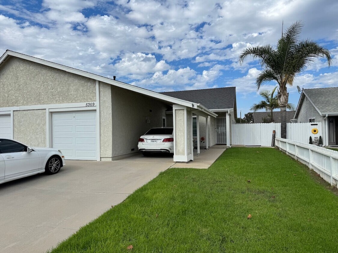 Primary Photo - One story home in Camarillo's Mission Oaks...