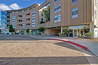 Welcome to Fiona Apartments: A Captivating Exterior View - Fiona