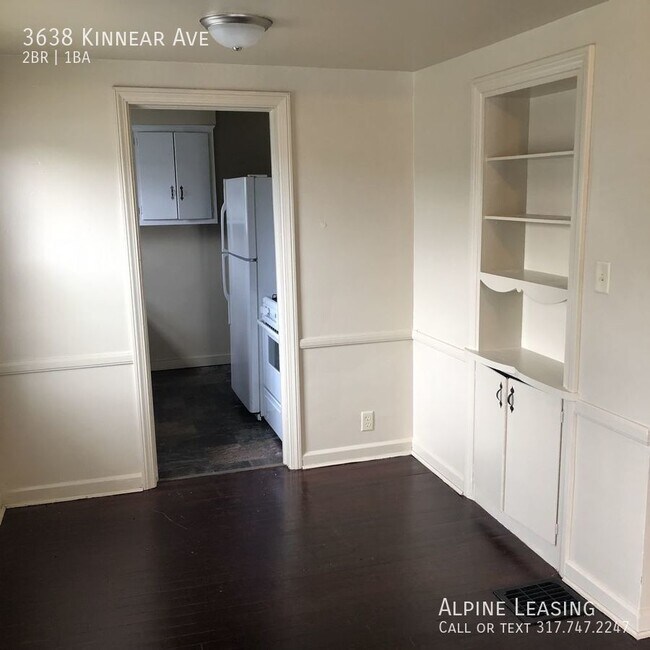 Foto del edificio - 2BR House w/Large Fenced Yard! Meadows area!