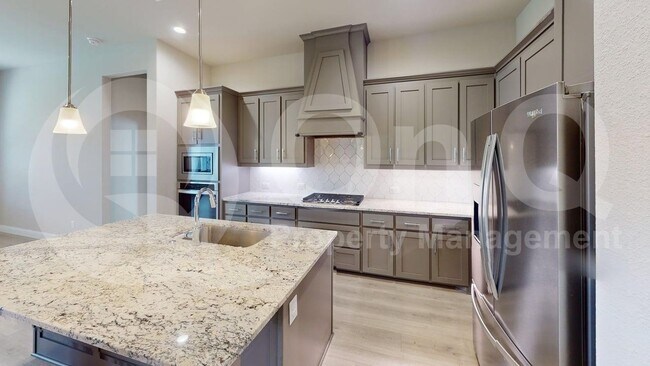 Building Photo - 1005 Whitehall Ln