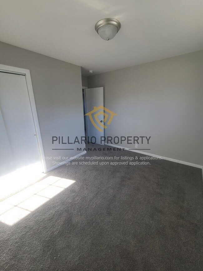 Foto del edificio - 4 Bedrooms 1.5 Bathrooms in popular Keysto...