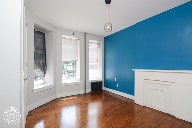 Building Photo - 1305 Herkimer St