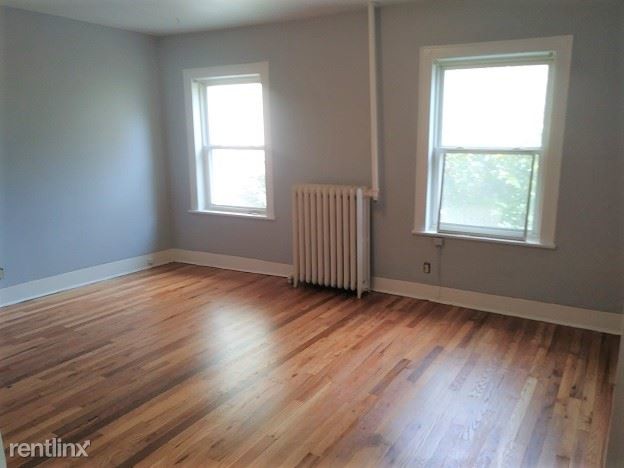 Foto del edificio - 2 br, 1 bath House - 104 Market St Uppr Unit