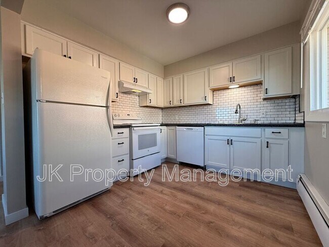 Foto del edificio - 2100 4th St NE