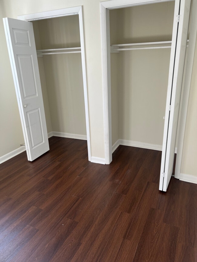 Foto del edificio - 724 Powell St