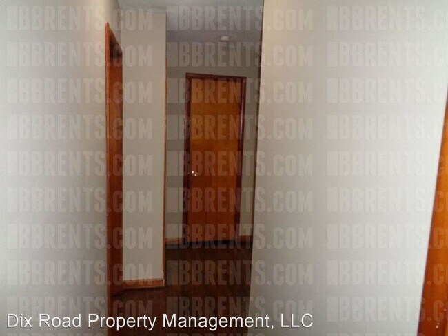 Foto del edificio - 3 br, 1 bath House - 613 East State Street,