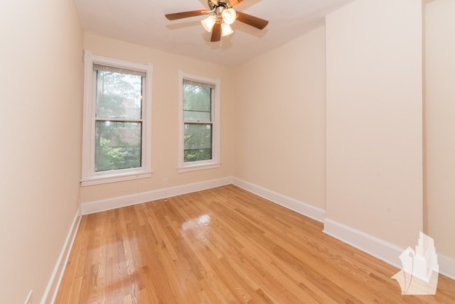 Foto del edificio - 1208 W Wrightwood Ave
