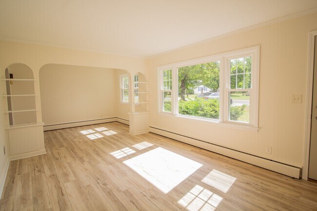 Foto del edificio - Charming Ranch Home In Glenmont